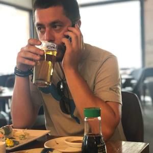 Meet your Posher, Mihai